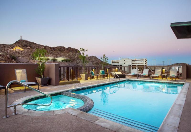 Residence Inn By Marriott Tempe Downtown/University Exterior photo